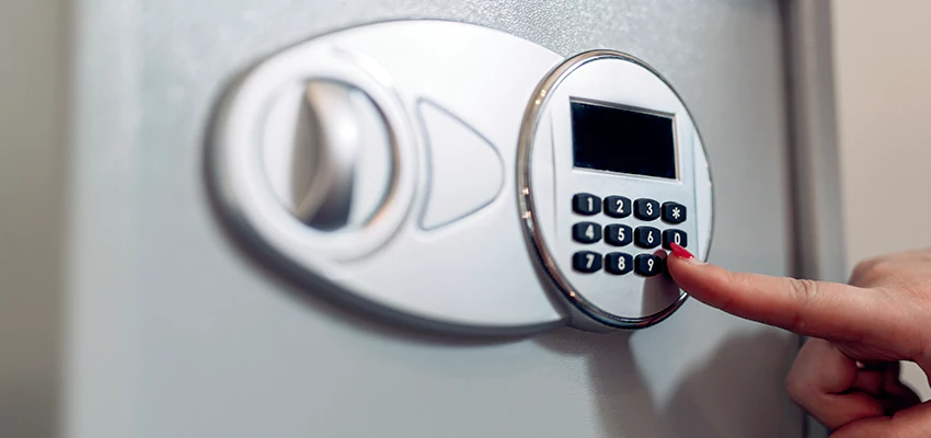 Jewelry Safe Cracking in Wynnum, QLD