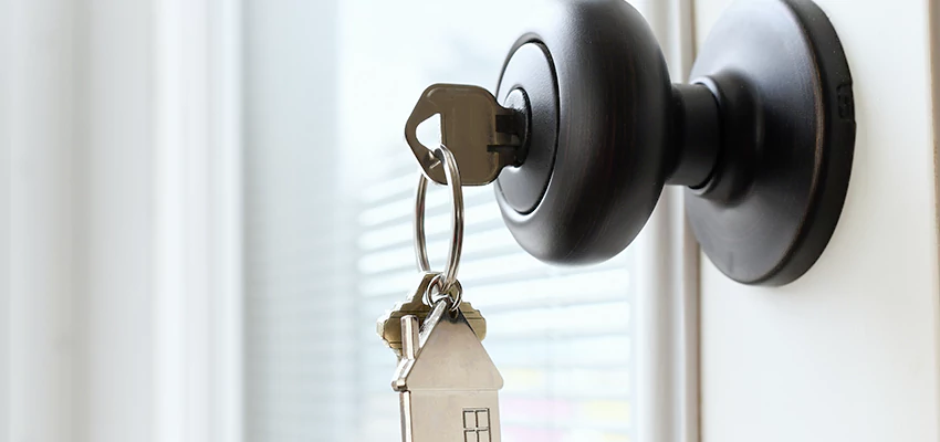 Bifold Door Knob Replacement in Wynnum, QLD