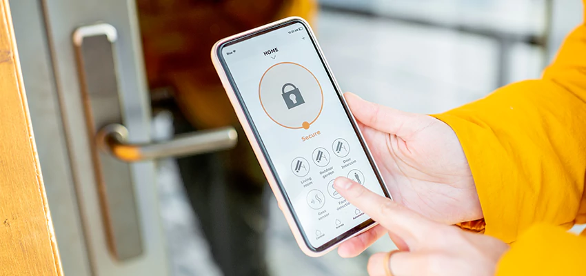 Automatic Door Lock Opener Repair in Wynnum, QLD